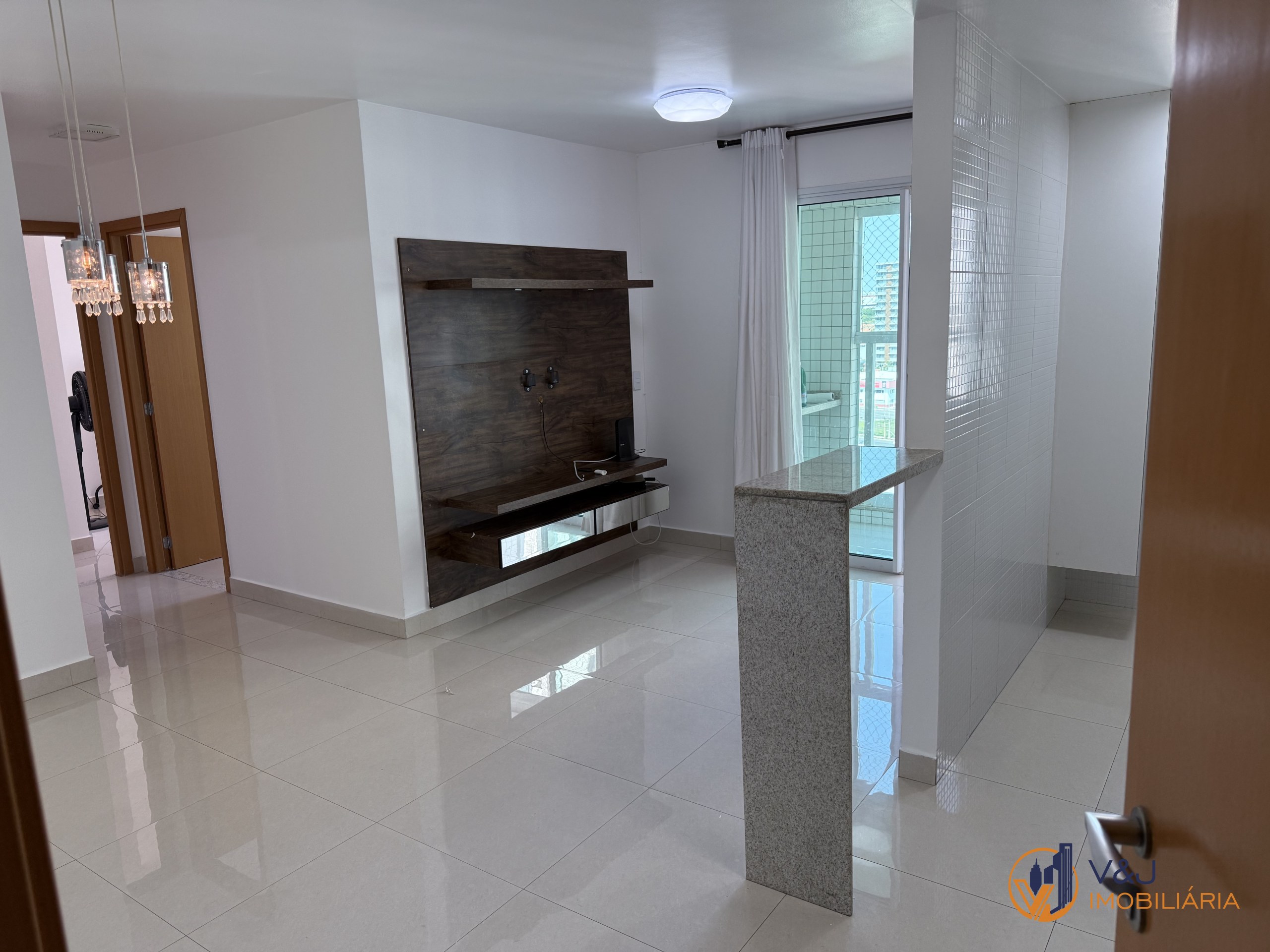 ALUGUEL | ÁGUAS CLARAS | 2 QUARTOS | VARANDA GOURMET | DEPÓSITO GARAGEM