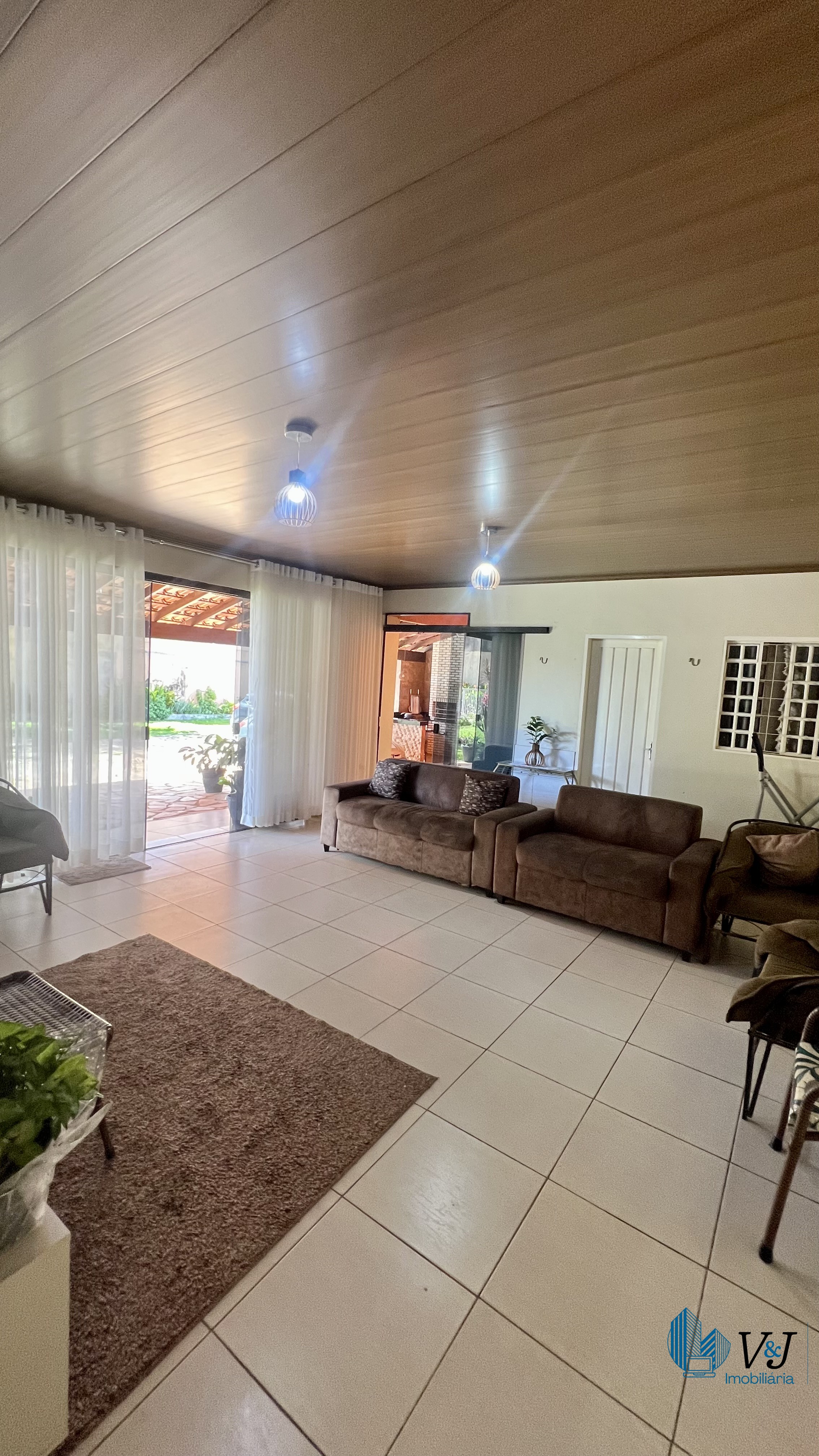 Casa em Vicente Pires | Lote de 800m² | 4 Quartos | Piscina Aquecida | Uso Residencial e Comercial — foto 12