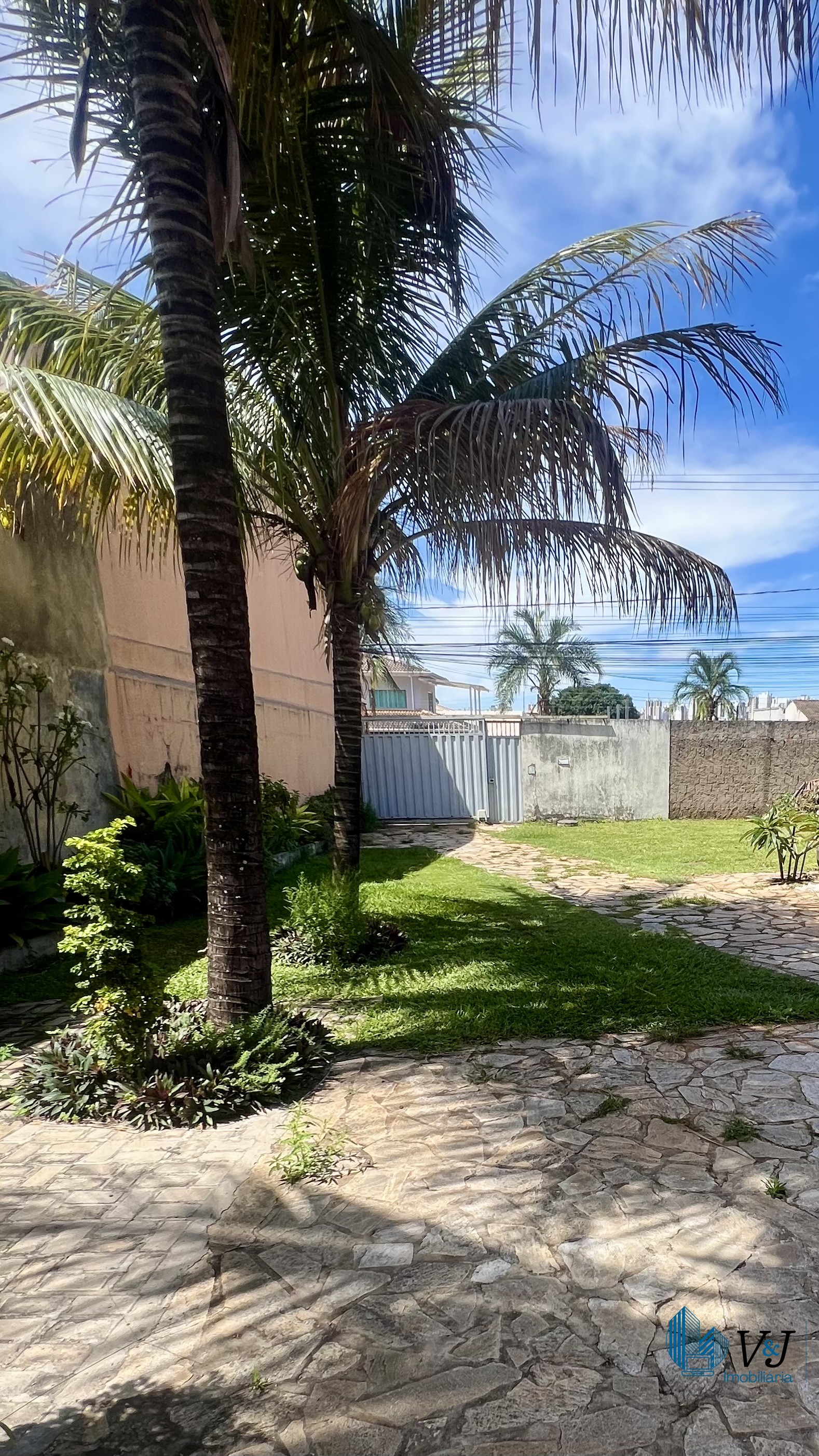 Casa em Vicente Pires | Lote de 800m² | 4 Quartos | Piscina Aquecida | Uso Residencial e Comercial — foto 21