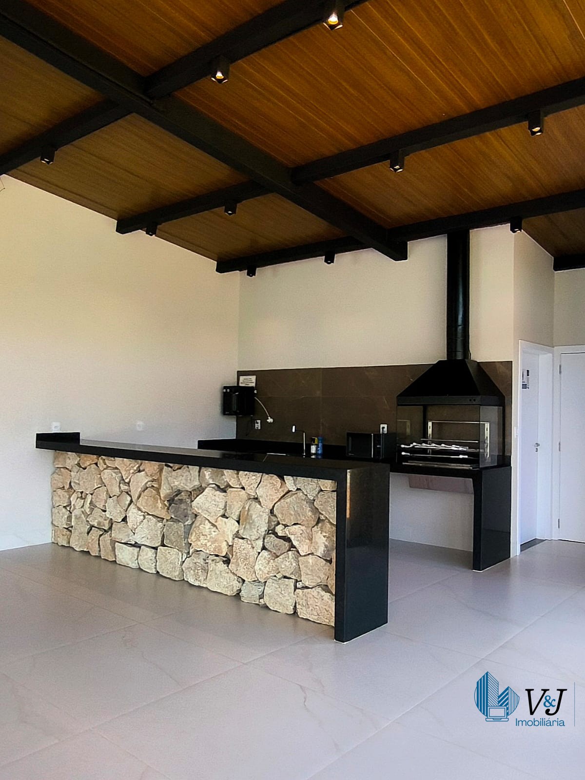Casa Térrea Padrão Elevado - 3 Suítes + Piscina Aquecida  | Valparaíso de Goáis - GO — foto 15