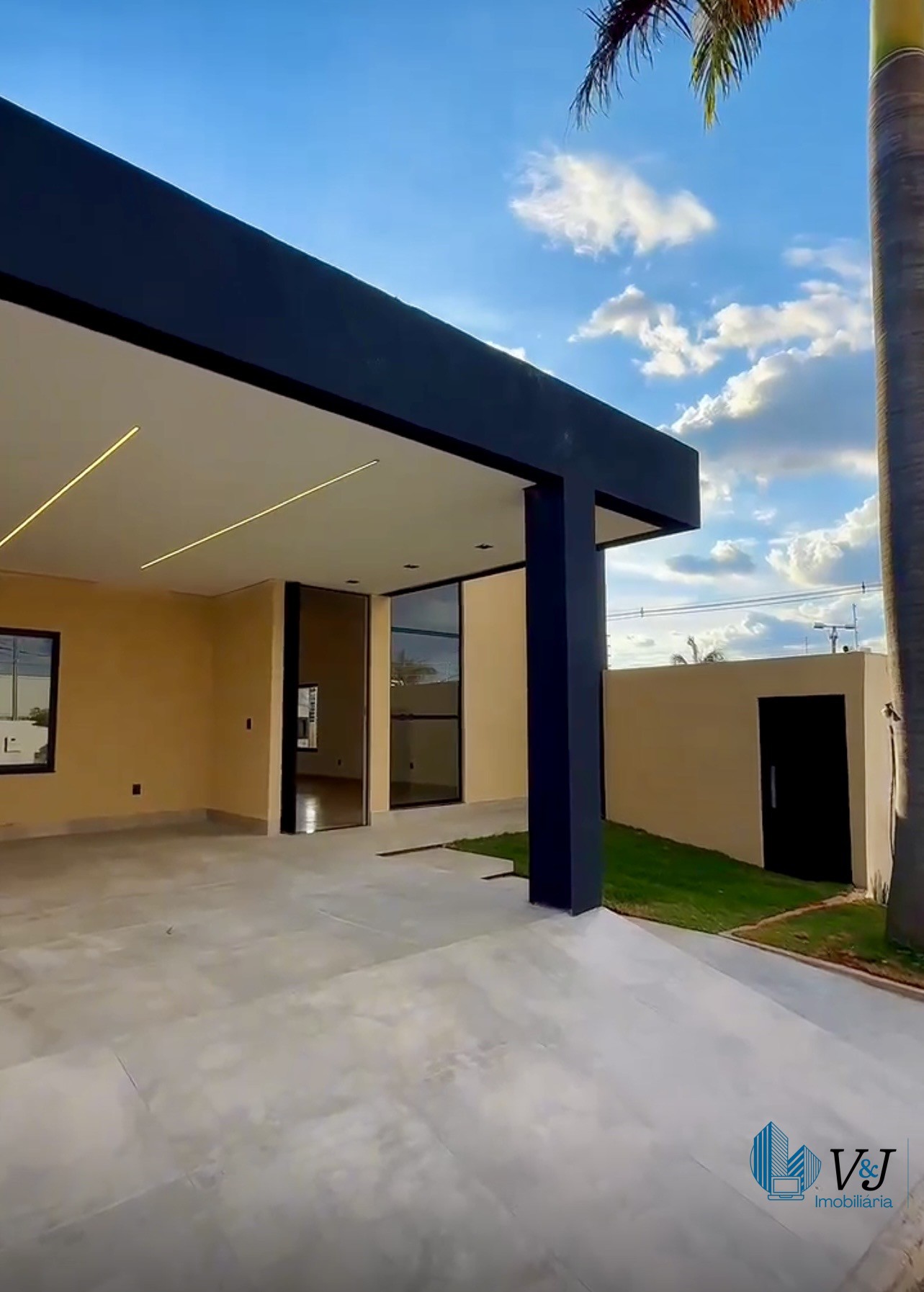 Casa Exclusiva | 4 quartos | Condomínio Fechado | Arniqueira