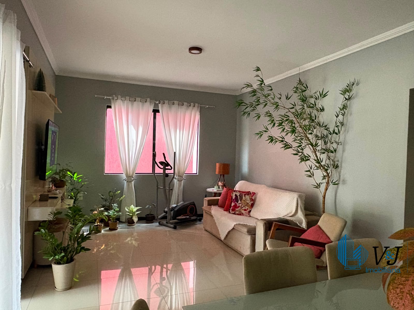 Apartamento Térreo | 4 Quartos, 2 Suítes, 175 m² e 2 Vagas | EPTG — foto 4